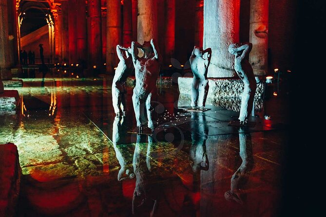 1 Istanbul Tour: Highlights, Street Food & Hidden Pearls - Blue Mosque: iconic views, quick timing, and respectful visiting