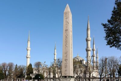 10-day Highlights of Turkey Tour - Day 2 turns Istanbul into water views and spice colors
