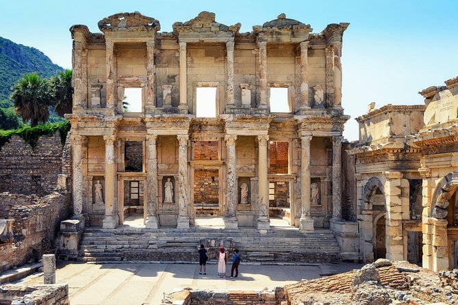 10 Days Turkey Tour to Istanbul, Cappadocia, Antalya, Ephesus - The Spice Market and the Europe-to-Asia Moment