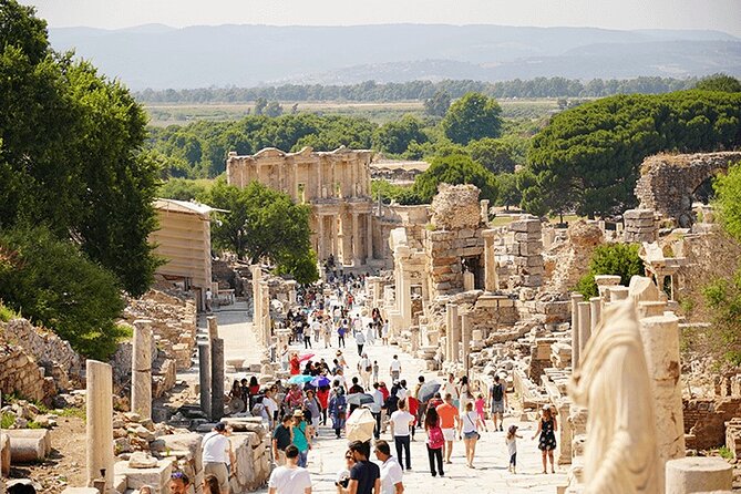 2 Day Private Ephesus/Virgin Marry & Pamukkale Tour From Istanbul - Pamukkale and Hierapolis: your 6-hour main event