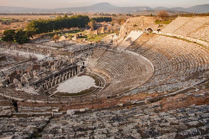 2 Day Private Ephesus/Virgin Marry & Pamukkale Tour From Istanbul - Cleopatra Pools, then back to Istanbul