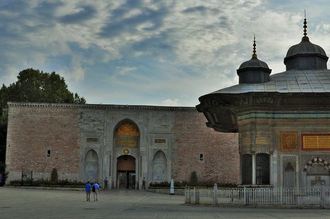 2-Day Private Istanbul: Old City + Food Tour (Tickets+Tastings) - Metro, Ferry, and Avoiding Traffic: How the Route Saves Your Energy