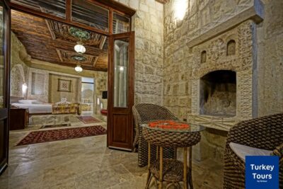 2 Days Cappadocia Tour from Istanbul with Cave Hotel & Balloon Ride - Your One-Night Cave Hotel Stay (B&B): Why It’s Worth Doing