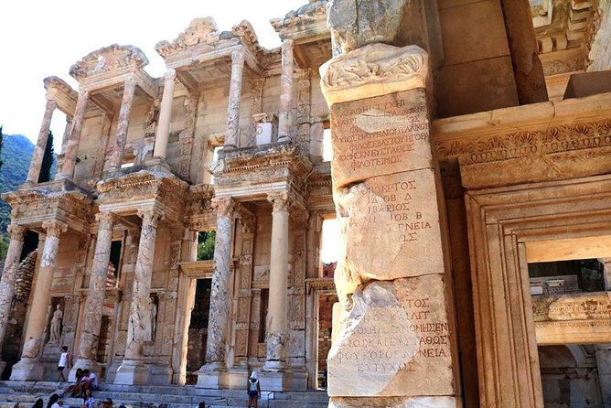 2 Days Ephesus and Pamukkale from Istanbul - What your money buys: flights, hotel in the area, and entry fees