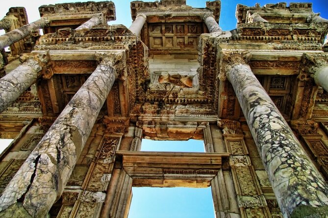 2 Days-Ephesus&Pamukkale Tour from-to Istanbul - Hierapolis and the Sacred Pool: Roman Ruins Under Thermal Ripples