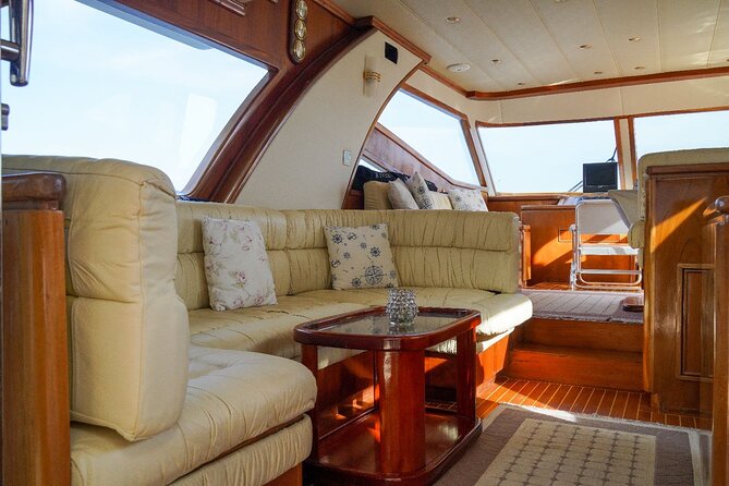 2 Hours Luxury Private Yacht Cruise on the Bosphorus - Quick hits before you set sail