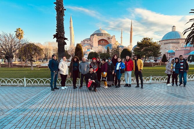 2 Hours Walking Tour Through Istanbul's Old City - Hippodrome of Constantinople: the place chariot races still echo