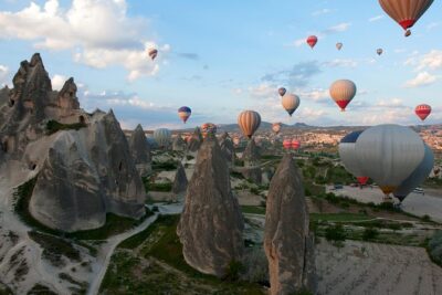 3-Day Cappadocia & Ephesus Tour from Istanbul - Day 1 in Cappadocia: Göreme, Pasabag, Uchisar, and Pottery Time