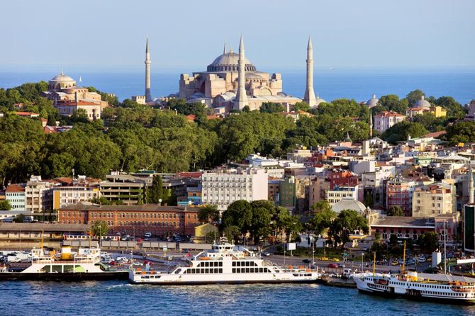 4-Day Istanbul City Package plus Airport Transfers - Day 3 free day: your pace, plus a Bosphorus cruise option