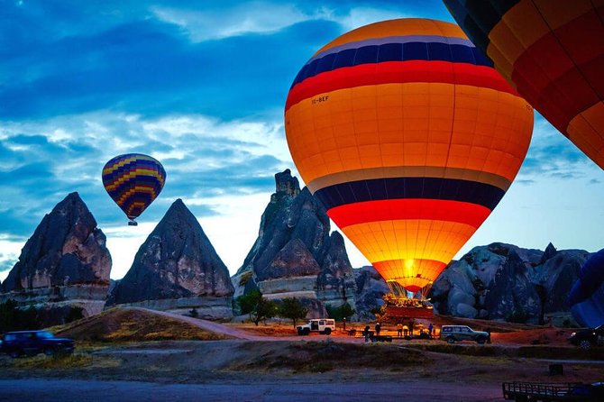 4 Day Turkey Tour: Cappadocia, Ephesus, Pamukkale by Plane - Getting Started in Istanbul: Pickup, Meeting Point, and a 4:30 am Reality Check