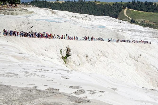 4 Day Turkey Tour: Cappadocia, Pamukkale, Ephesus by Bus - The small-group experience and Metin-style organization