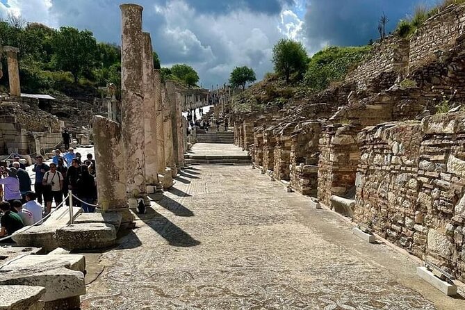 4 Days - Ephesus and Cappadocia Tours Flights & Accommodations Included - Guides and drivers: why people remember the tone, not just the sights