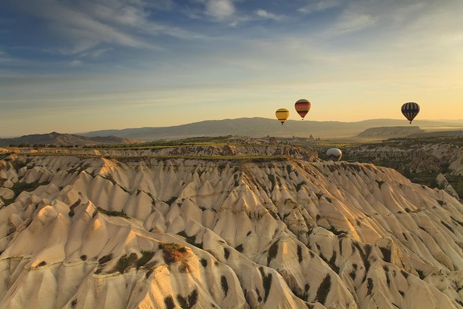 4-Night Cappadocia Tour from Istanbul Including Flights and Istanbul Sightseeing Tour - Hotels and comfort: Ottoman-style bases and a cave-hotel night