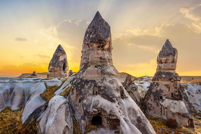5-Day Tour of Istanbul and Cappadocia with return flights - Day 2 in Istanbul: Hagia Sophia, Topkapi, Blue Mosque, and a Bazaar Stroll