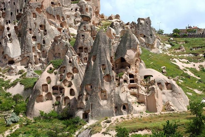 5 Days Cappadocia Ephesus Pamukkale Tour from Istanbul by Plane - Day 4 at Ephesus: Celsus, the Great Theatre, Mary’s House, and Artemis Stops
