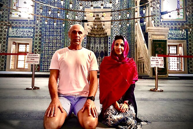 6 Days Istanbul Cappadocia Tour in Spanish with 2 internal flights - Day 5 Underground City + Avanos crafts, then back to Istanbul