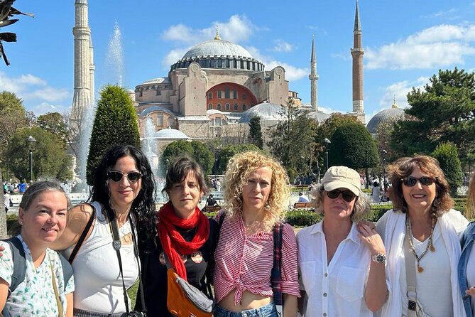 6 Days Istanbul Cappadocia Tour in Spanish with 2 internal flights - How group size, guides, and timing shape the experience