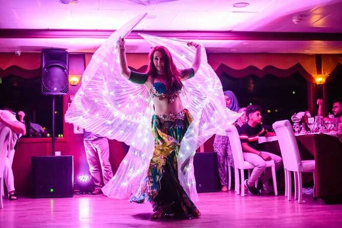 All Inclusive; Istanbul Bosphorus Dinner Cruise with Live Shows&Unlimited Drinks - Beylerbeyi Palace and the Ottoman skyline effect