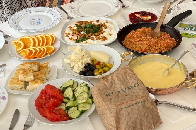 Authentic Turkish Antioch Breakfast with Local Sisters - Simit: Start Smart With the Sesame Ring