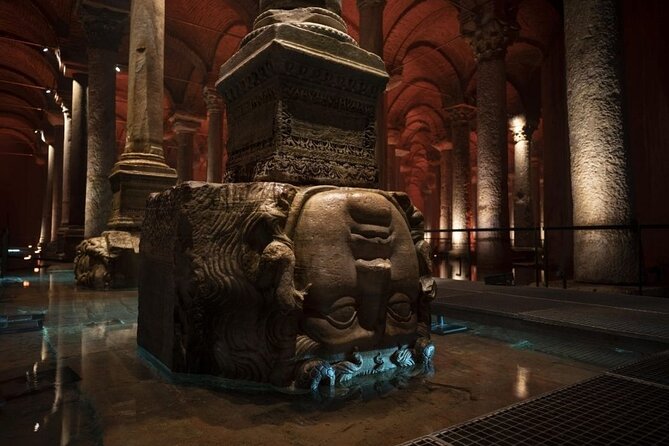 Basilica Cistern, Galata Tower, Topkapi And Hagia Sophia Combo - Topkapi Palace Hosted Entry: Meeting Your Guide and Using the Harem Time