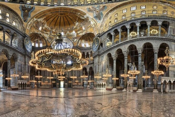 Best Istanbul tour with private guide by skipping ticket line - Blue Mosque (Sultanahmet Camii): iconic tiles, Friday prayer limits, same dress code