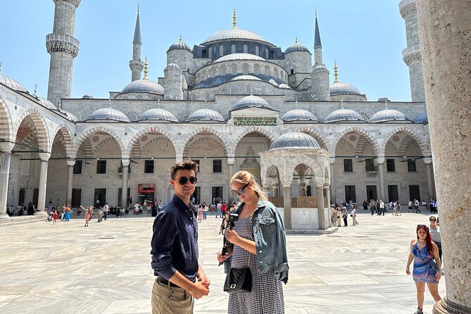 Best of Istanbul: Basilica Cistern - Blue Mosque - Grand Bazaar - Hippodrome Square: Obelisk and Serpentine Column Without the Heavy Lifting