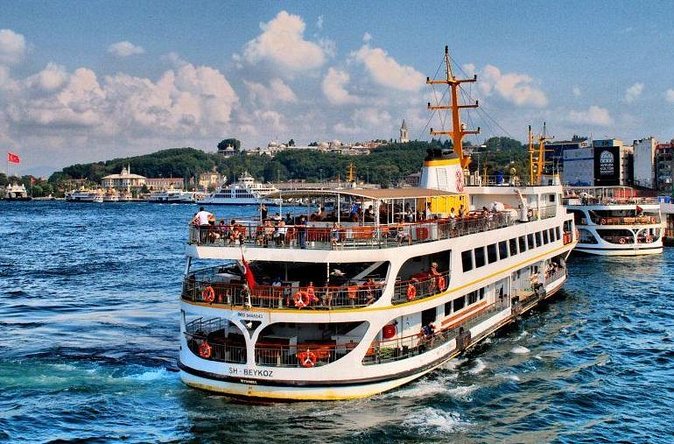 Best of Istanbul with Bosphorus Cruise - Pickup, minivan time, and what a 14-person group means