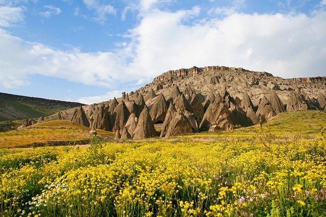 Best Turkey 8-Day Tour: Istanbul, Cappadocia, Pamukkale, Ephesus - Göreme Valley and Underground Cities: fairy chimneys plus real scale