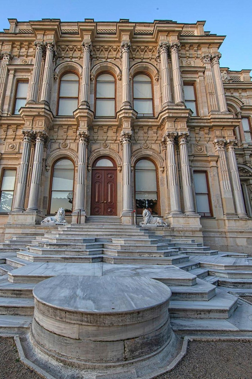 Beylerbeyi Palace Skip-the-Line Ticket with Audio Guide - Beylerbeyi Palace and the Bosphorus Setting