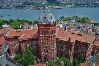 Bohemian Istanbul: Fener and Balat's Charm-Private Walking Tour - Getting Picked Up and Starting Efficiently
