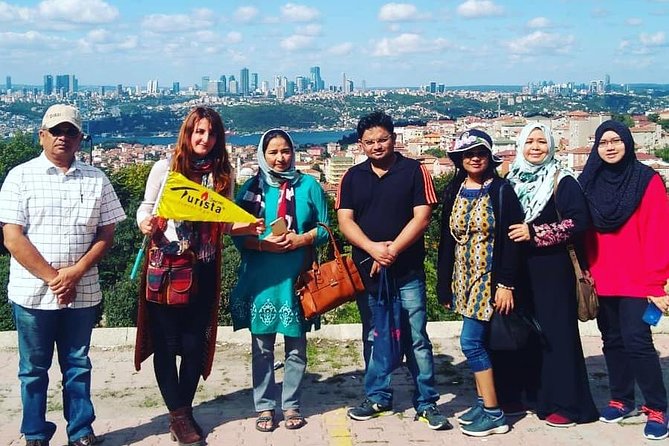 Bosphorus Cruise and Asian Side with Lunch from Istanbul - Beylerbeyi Palace on the Asian Side: Ottoman Summer Residence, Real Interiors