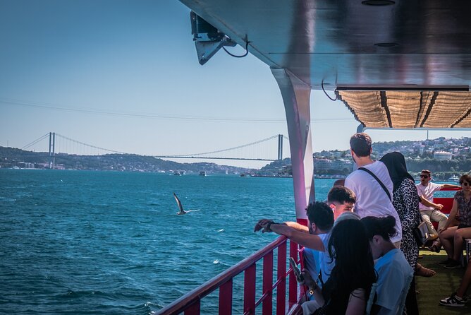 Bosphorus Cruise Boat Tour İstanbul And Golden Horn With Guide - How the Route Plays Out Over About Three Hours