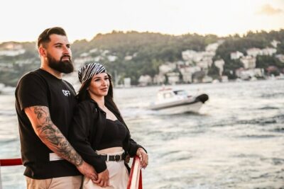 Bosphorus Cruise Boat Tour İstanbul And Golden Horn With Guide - Golden Horn Leg: Atatürk Bridge, the Bridges, and Pierre Loti Hill Vibes