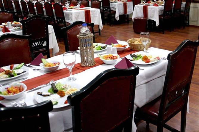 Bosphorus Dinner Cruise (Private Table) - Views, photos, and comfort on board (what to do with your time)