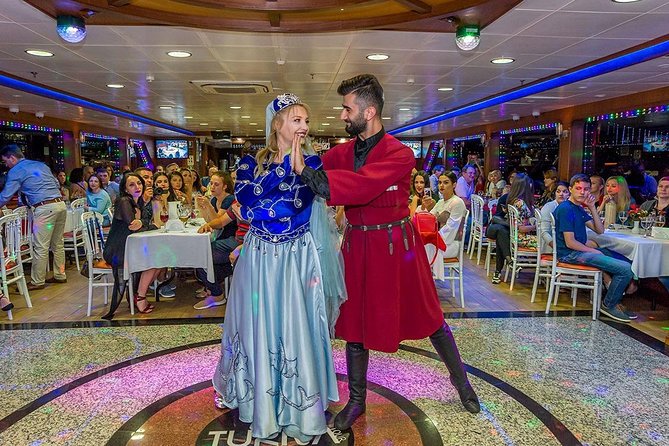 Bosphorus Dinner Cruise & Turkish Night Show (All Inclusive) - The Turkish night show: live folk dances and cultural performance pacing