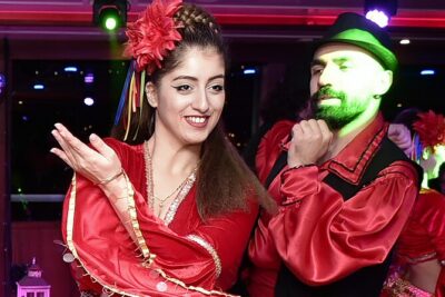 Bosphorus Dinner Cruise with Turkish Night Show Alcoholic Package - A 3-in-1 Bosphorus Night: Cruise, Dinner, Turkish Night Show