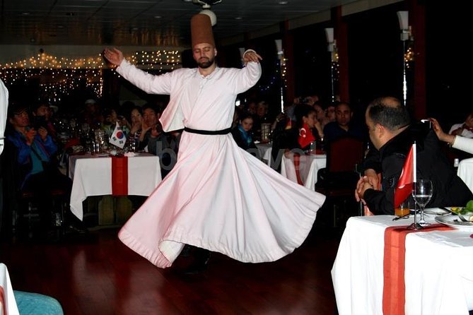 Bosphorus Night Cruise with Dinner, Shows and Party - Who This Bosphorus Night Cruise Is Best For