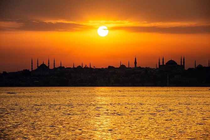Bosphorus Private Sunset Cruise on a Yacht with Wine - The Big Idea: Why a Private Sunset Yacht Works in Istanbul