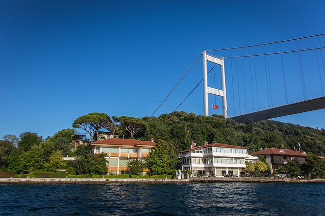 Bosphorus Strait Afternoon Cruise with Cable Car to Pierre Loti Hill - Group Size, Guidance, and the Human Side