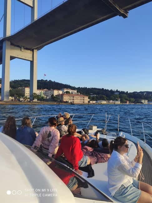 Bosphorus Sunset Yacht Cruise with Guide & Snacks - Key points to know before you go
