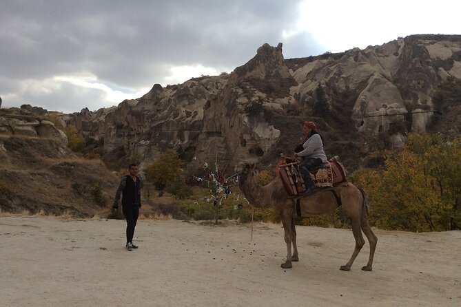 Cappadocia 2 Day Tour from Istanbul by Plane - Devrent Valley and Uchisar Castle: viewpoints and picture-play