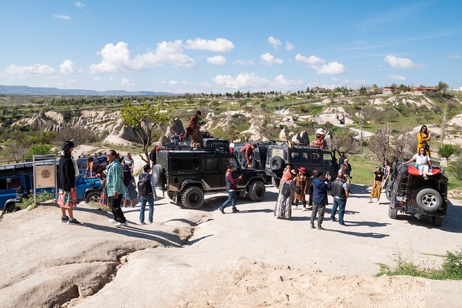 Cappadocia Tour 2-Day 1 Night from Istanbul by Plane included Balloon Ride - Day 2: sunrise balloon pickup, Göreme Panorama, and the first photos of the day