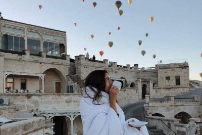 Cappadocia Tour from Istanbul 2 Days 1 Night by Plane With Cave Hotel - Small group + licensed English guide: why it feels easier