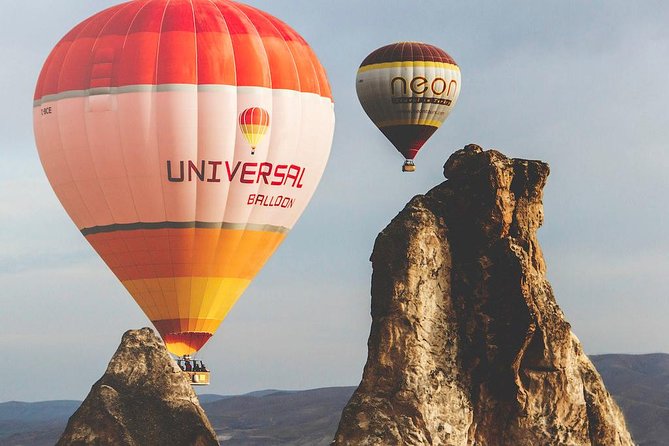 Cappadocia Tour from Istanbul by Bus - Fairy Chimneys and the Göreme curve: making sure you catch the good angles