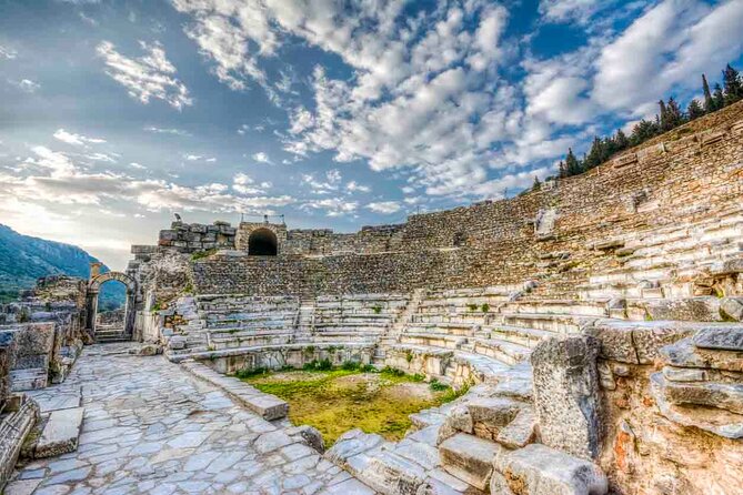 Colors of Turkey - 8 Days - Hagia Irene Museum: A Quiet Counterpoint in the Same Area