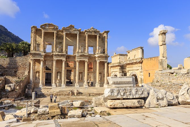 Daily Ephesus & House of Virgin Mary from Istanbul - Small Group - Lunch and craft-shop reality: nice meal, but don’t be surprised by sales pressure