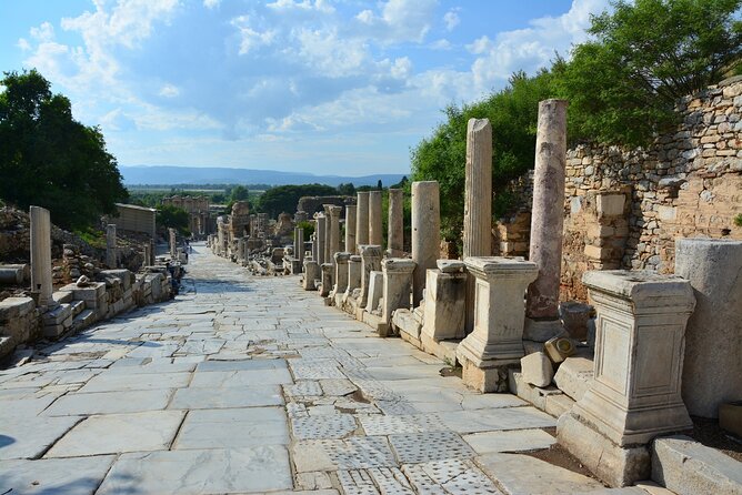 Daily Small Group Ephesus Tour From Istanbul by Flight - The House of the Virgin Mary: a quiet, belief-driven stop