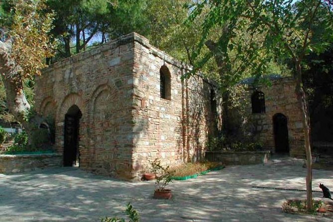 Daily Small Group Ephesus Tour From Istanbul by Flight - Lunch, comfort, and the extras you should budget