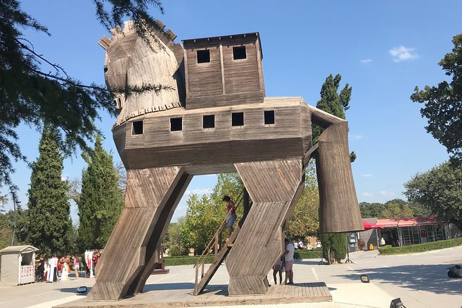 Day Tour - Troy Tour from Istanbul - The Wooden Trojan Horse: The Iconic Photo Moment