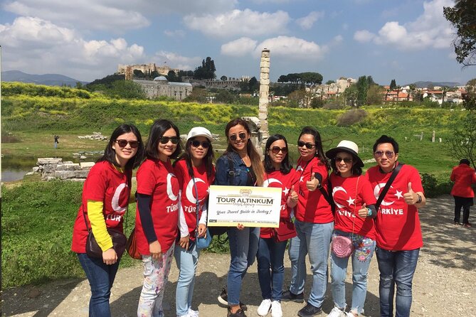 Day Trip to Ephesus from/to Istanbul with FLIGHT and LUNCH - Selçuk Lunch and the Carpet Demonstration Stop